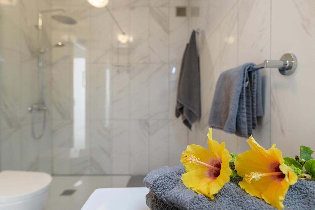 Sol Eterno - Luxury Aparmtent With Direct Oceanview And Extra Services Costa Teguise Exterior foto